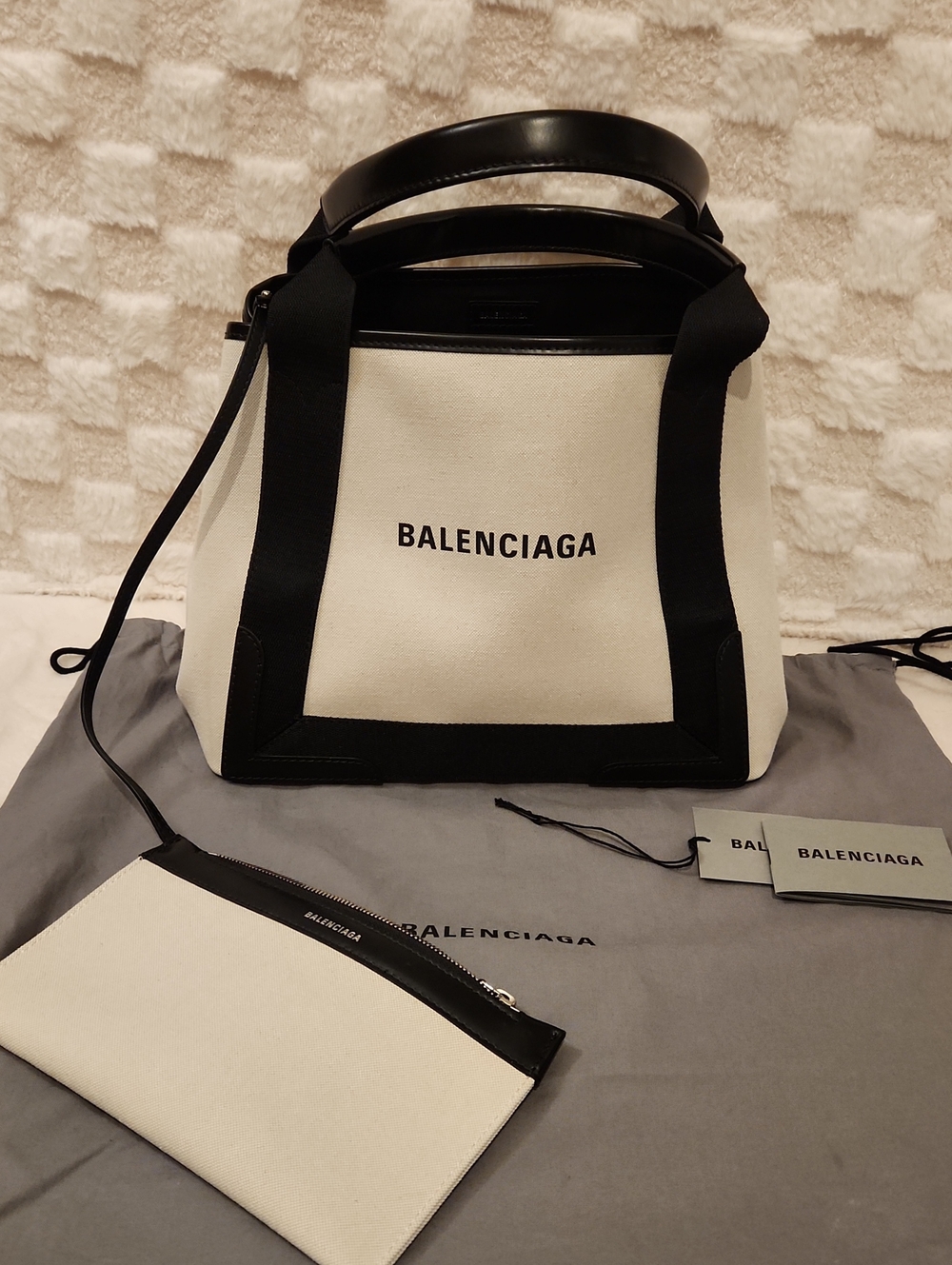 Balenciaga Cabas Tote